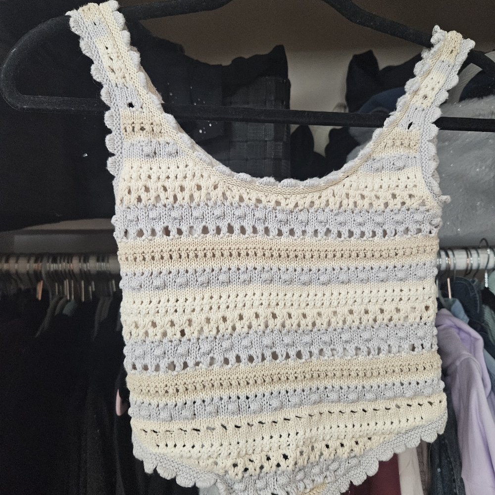 Jessica Simpson Cream and Gray Crochet Tank Top